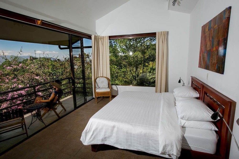 Pura Vida Retreat & Spa Pilas Eksteriør bilde