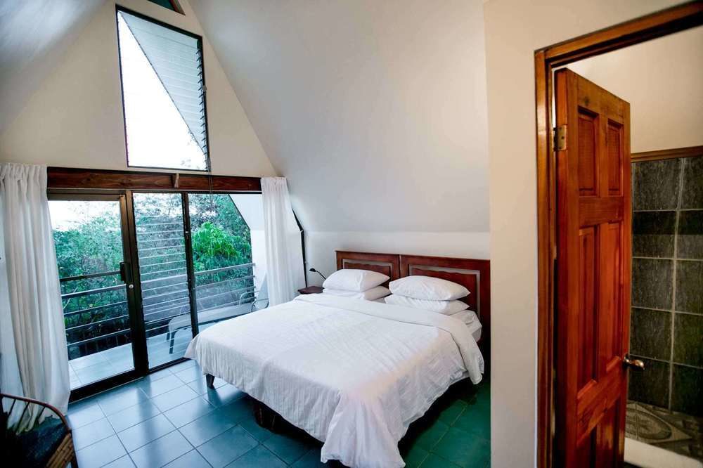 Pura Vida Retreat & Spa Pilas Eksteriør bilde